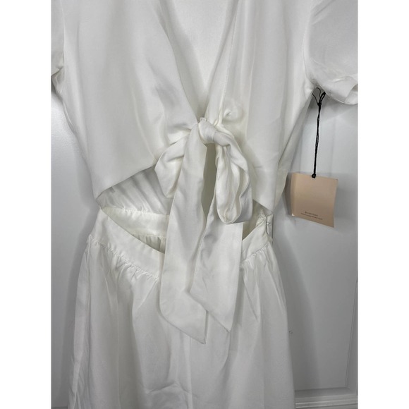 Superdown Joya Tie Front White Romper XXS NWT - Picture 5 of 7